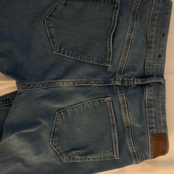 Jeans - Picture 2 of 3